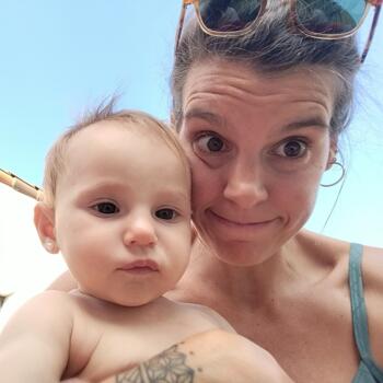 Emprego de babá em Rio de Janeiro: emprego de babá Celeste