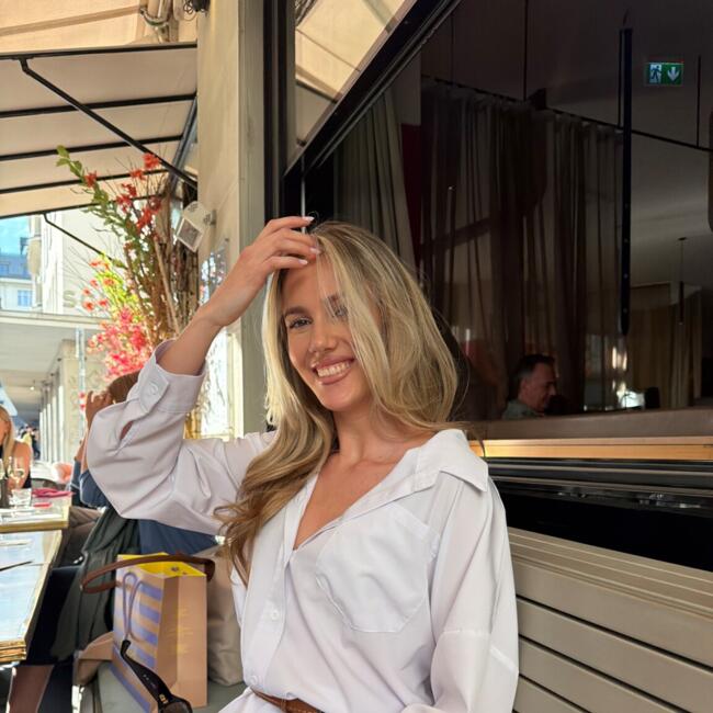 Babysitter in Novi Sad: Lena