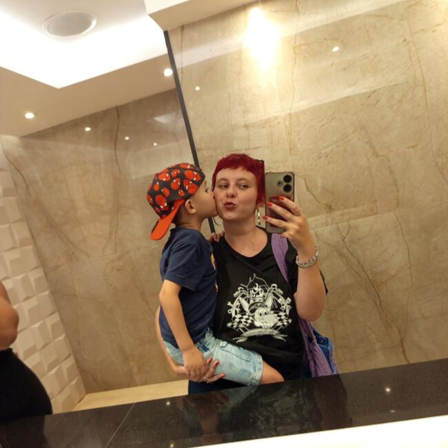 Emprego de babá em Brasília: Mennyken