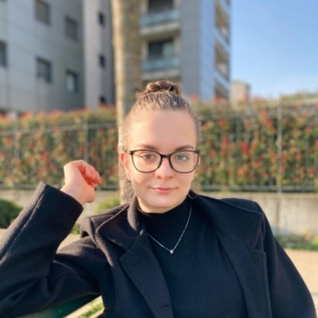 Babysitter in Corsico: Valentina