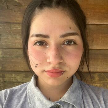 Babysitter in San Juan Bautista: Mercedes Mailen