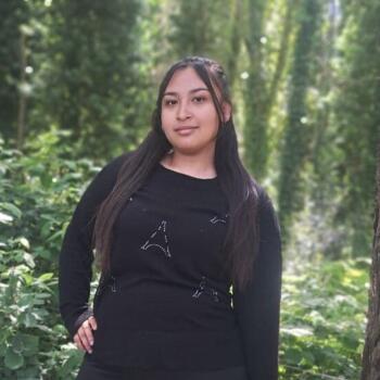 Niñera en Caseros (Buenos Aires): Agustina