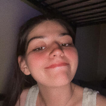 Babysitter in Fontenay-le-Comte: Ophelie