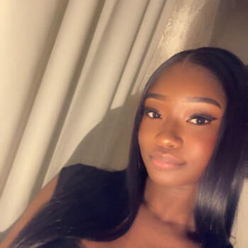 Babysitter in Paris: Nouma