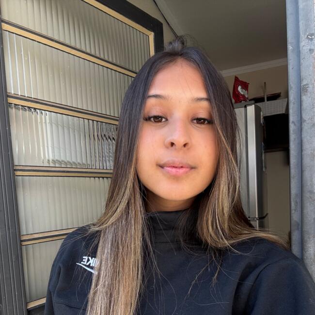 Babá em Itajubá: Anny Isabelly