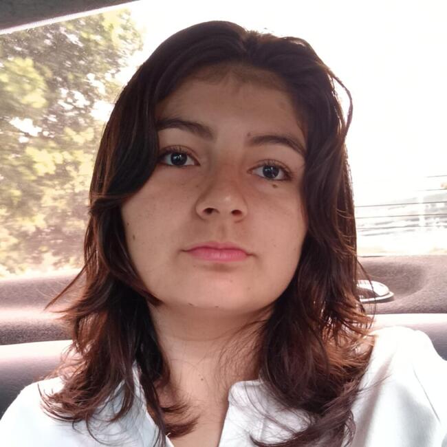 Niñera en Floridablanca: María José