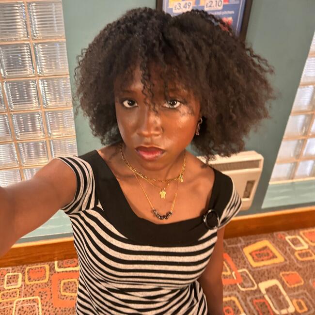 Babysitter in London: Adele