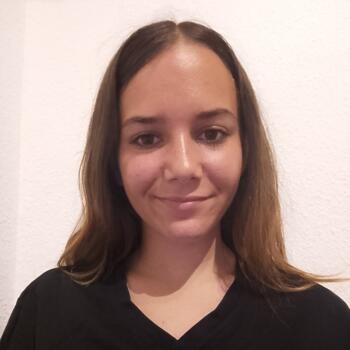 Canguro en La Unión: Elena