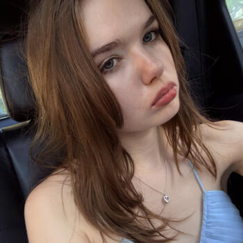 Babysitter in Oakville: Allyssa