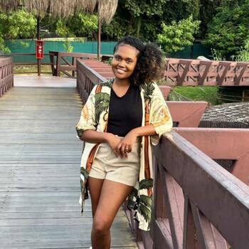 Babá Rio de Janeiro: Camila