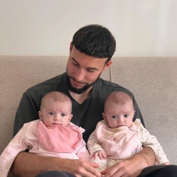 Babysitting job in Dundee: babysitting job Mehdi