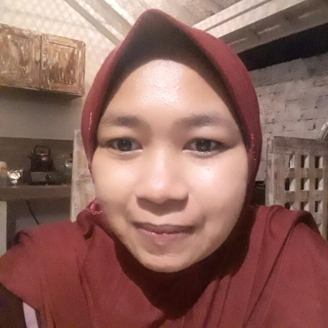 Babysitter di Seminyak: Sri