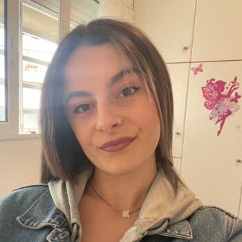 Babysitter στην περιοχή Αθήνα: Ιφιγένεια