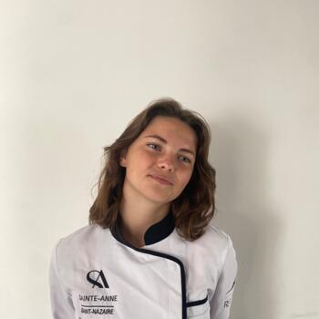 Baby-sitter Carquefou: Clémence