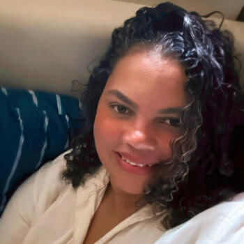 Babysitter in Florianópolis: Tatiane