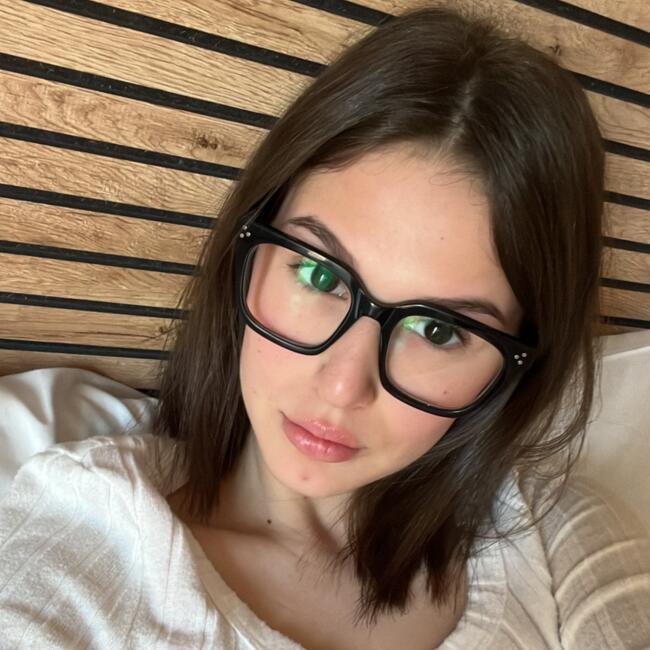 Babysitter a Stresa: Noemi