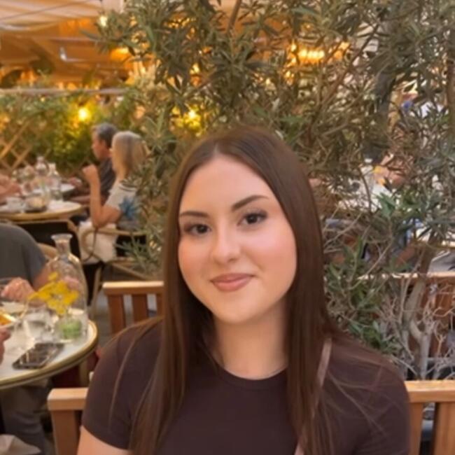 Babysitter in La Salvetat-Saint-Gilles: Marion
