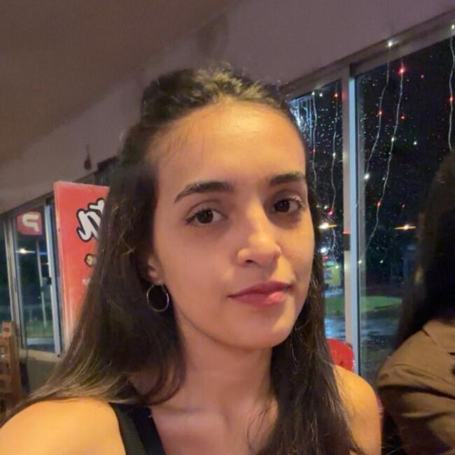 Babysitter in Salto: Nayeli