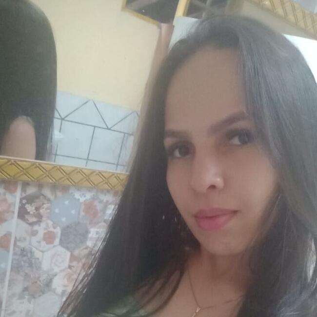Babysitter in Hortolândia: Bia