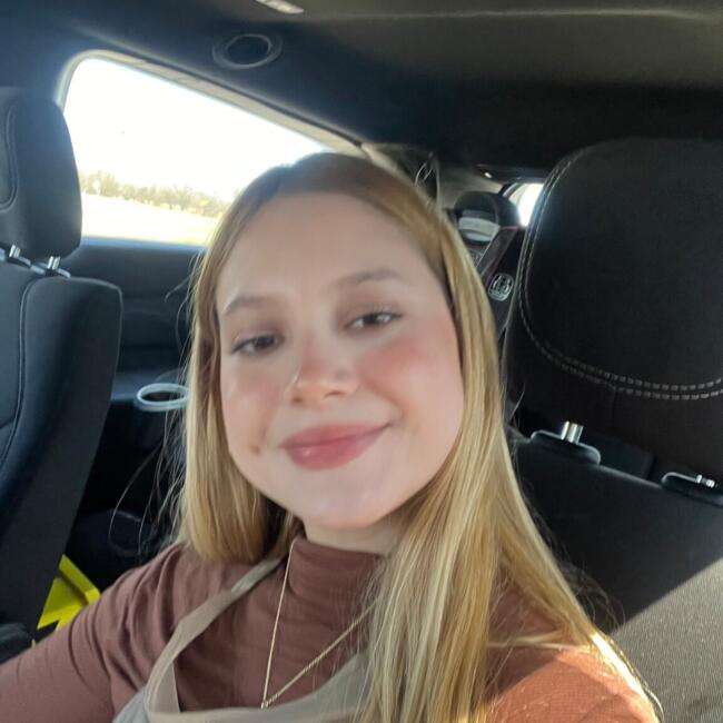 Babysitter in Wichita: Stephanie