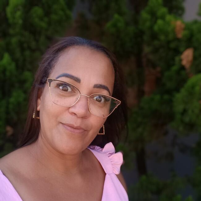 Babysitter in São Miguel do Oeste: Ana