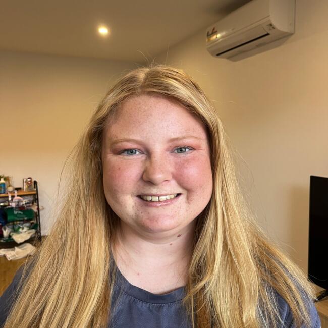 Babysitter in Adelaide: Jacinta