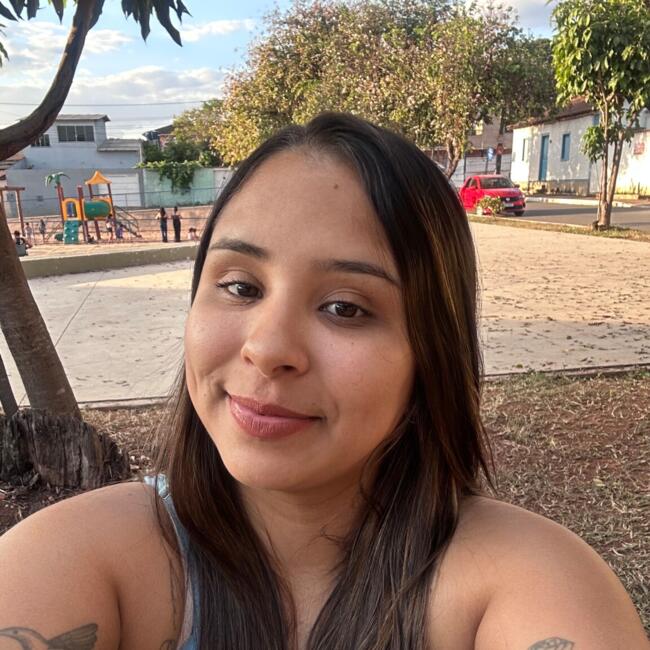 Babysitter in Brasília: Kamilla