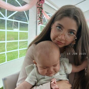 Babysitter in Toulouse: Luciana