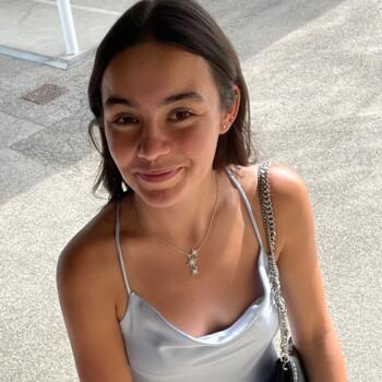 Baby-sitter Carcassonne: Carla