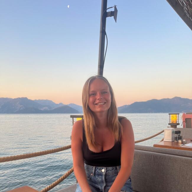 Babysitter στην περιοχή Mouscron: Julie
