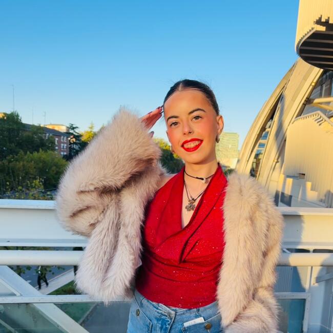 Niñera en Vitoria: Naroa