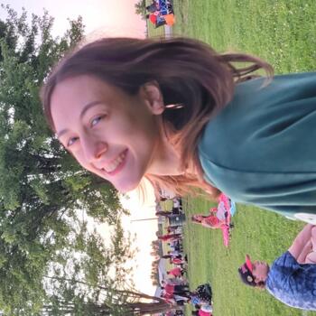 Babysitter Guelph: Victoria