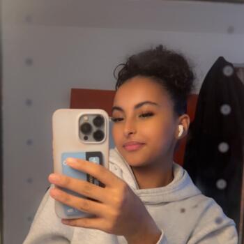 Babysitter in Saint-Ouen: Sohann