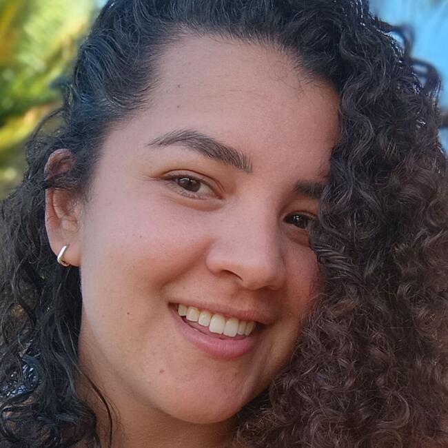 Babysitter in Brasília: Ana Luiza