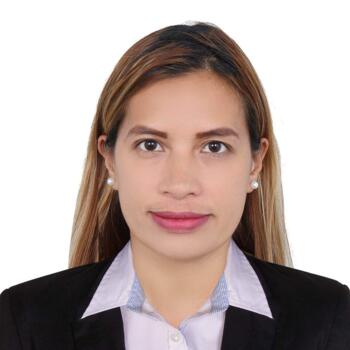 Babysitter Dubai: Jade Castillo
