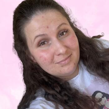 Nanny job in Wesseling: babysitting job Nicki