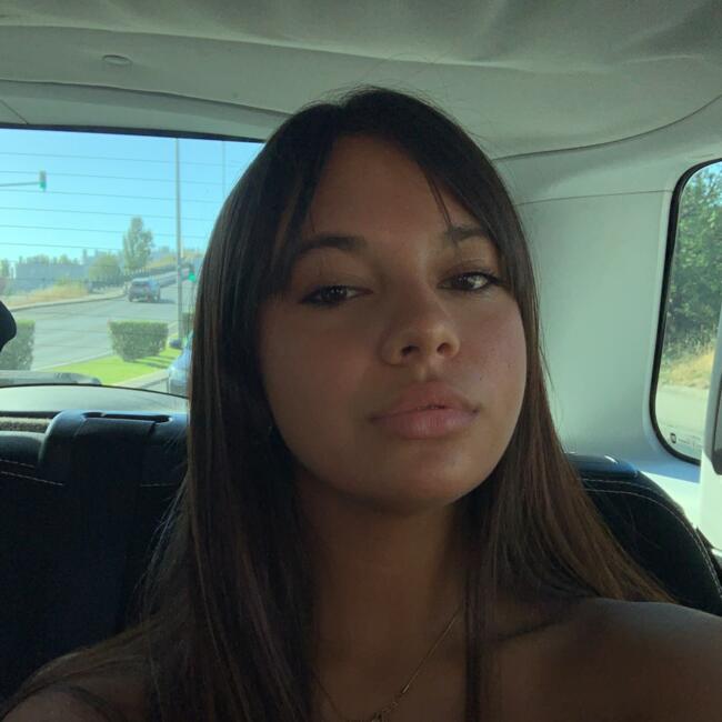 Babysitter em Amadora: Laura