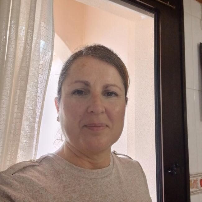 Babysitter em Albufeira: Cristina
