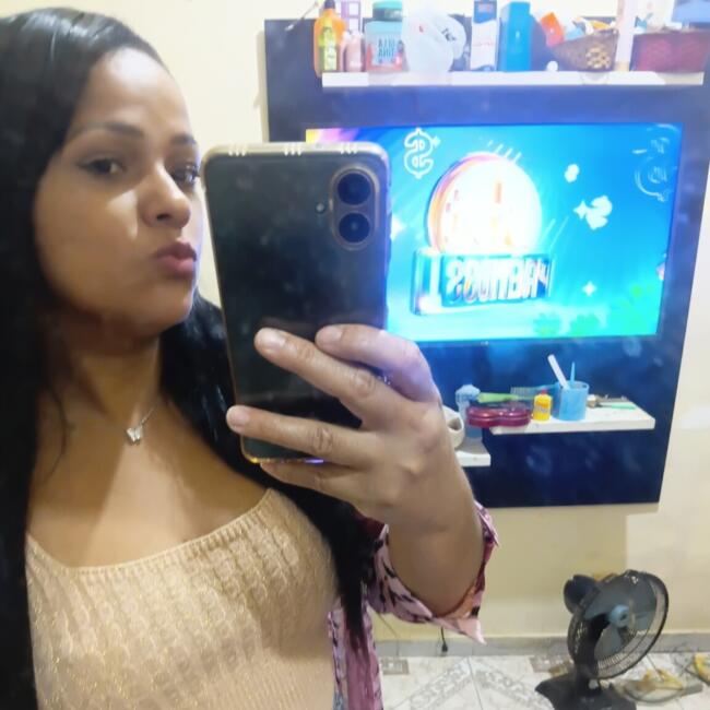 Babysitter in São João de Meriti: Jessica