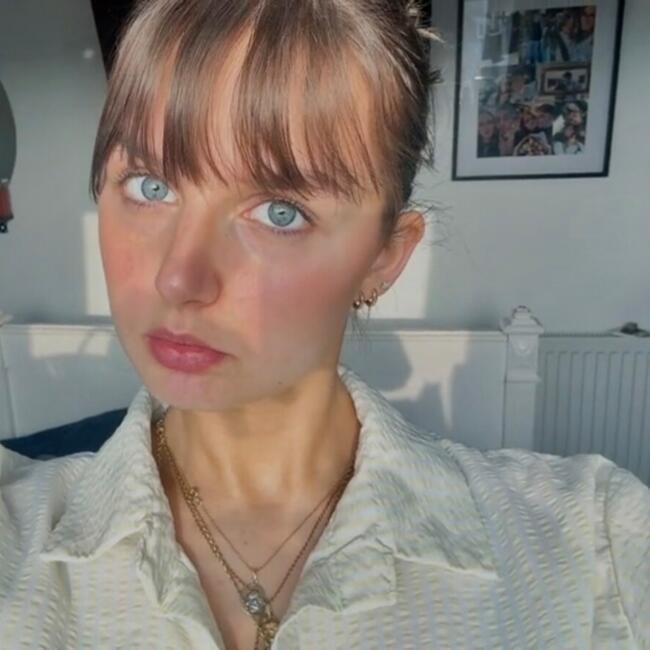 Babysitter in Wattrelos: Lisa