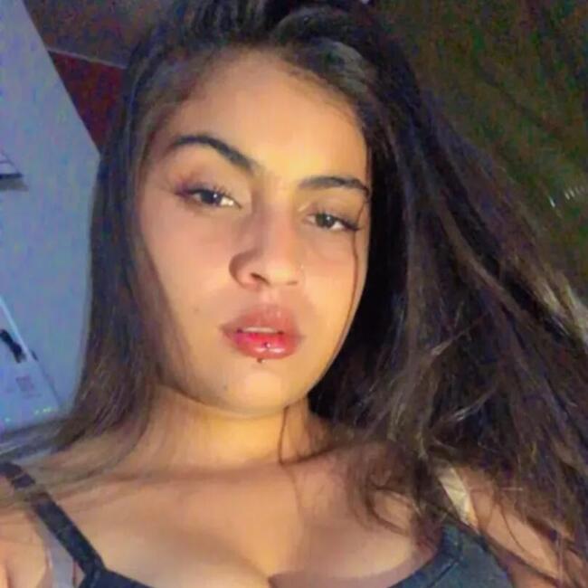 Babysitter in Cidade Ocidental: Maryanne