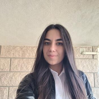 Nanny in Porriño: Cinthya