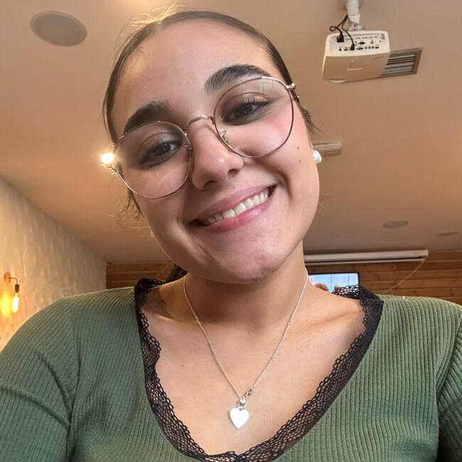 Niñera en San Martín de la Vega: Alba