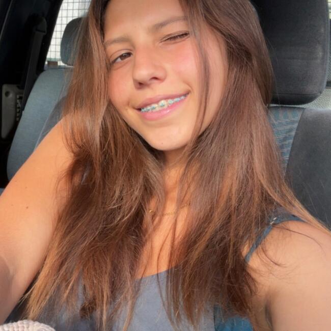 Babysitter in Ribeirinha (Ribeira Grande): Ana