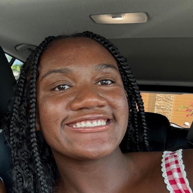 Babysitter in Charlotte: Blair