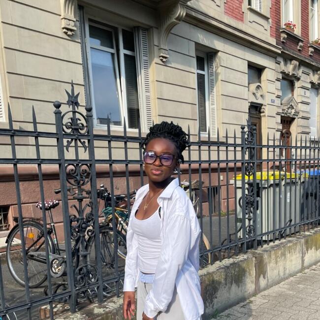 Babysitter in Strasbourg: Grâce Maryline