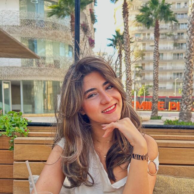 Babysitter in Villetaneuse: Sara