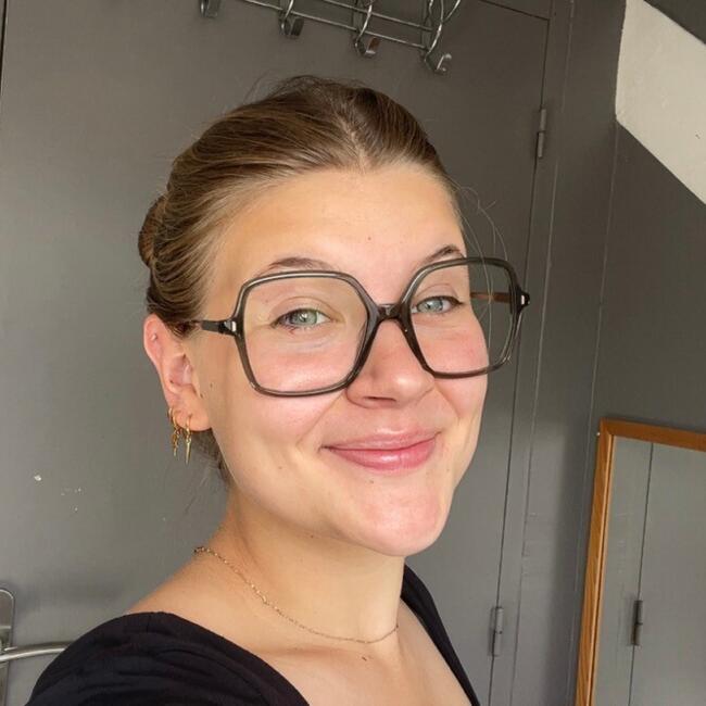 Baby-sitter in Montréal: Anne-Sarah