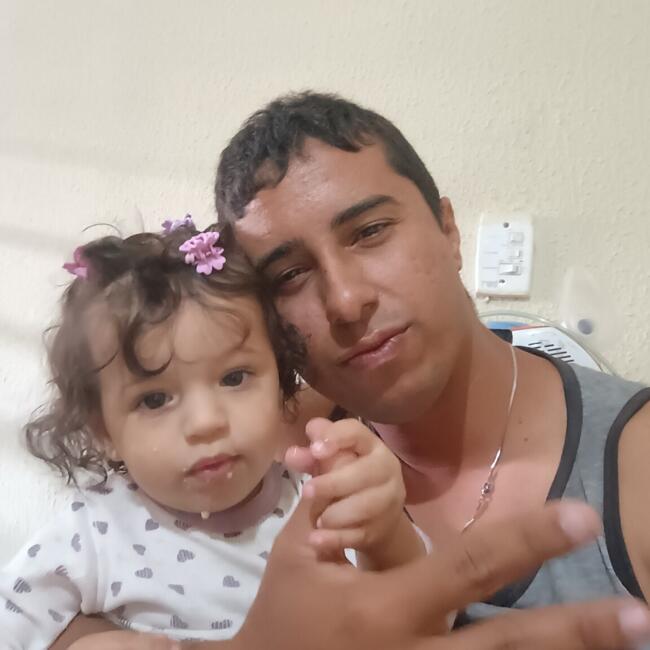 Babysitting job in Marília: Maycon Ibanhez