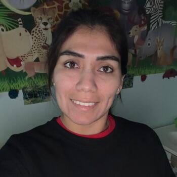 Babysitter in Bradenton: Mirella